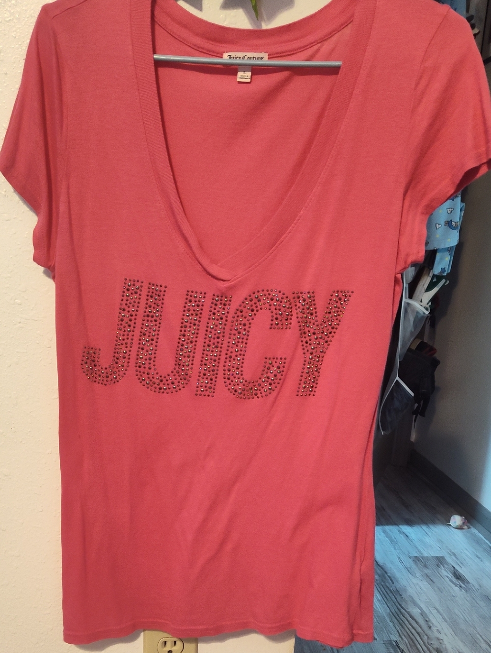 Juicy Couture Coral Pink V-Neck Crystal JUICY Tee